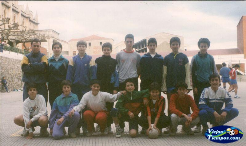 Club Dosa Balonmano Salesianos Cantabria. 1990 - 1991 Club Dosa Balonmano Salesianos Cantabria. 1990 - 1991