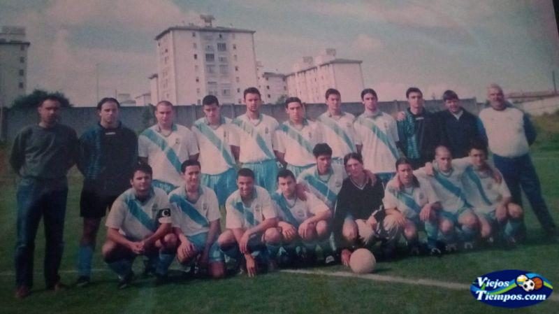 Sociedad Cultural Deportiva Recreativa Galicia de Caranza. 2000 - 2001 Sociedad Cultural Deportiva Recreativa Galicia de Caranza. 2000 - 2001