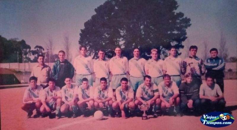 Sociedad Cultural Deportiva Recreativa Galicia de Caranza. 2001 - 2002 Sociedad Cultural Deportiva Recreativa Galicia de Caranza. 2001 - 2002