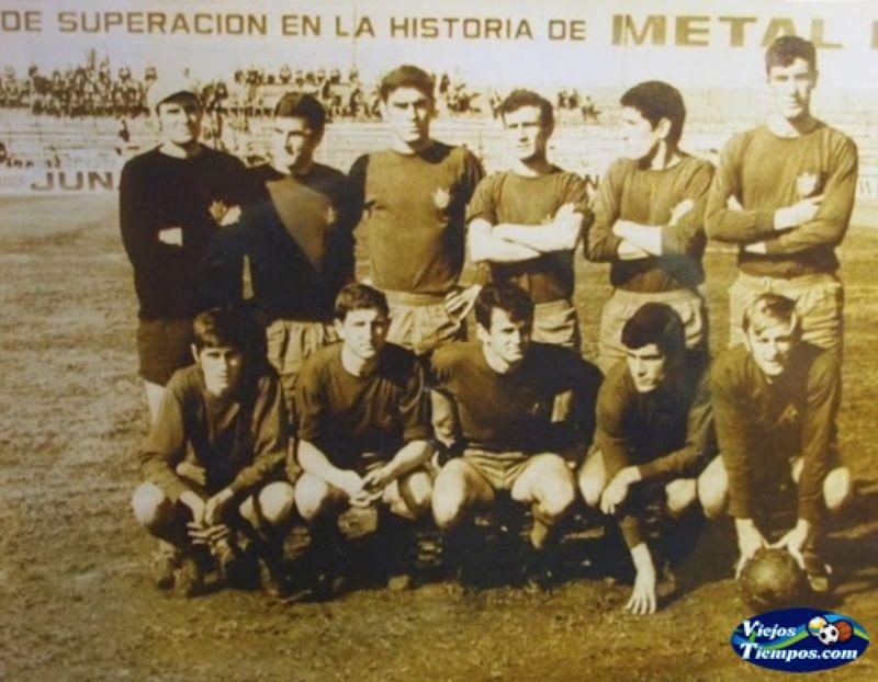 Atlético Pontevedrés Club de Fútbol. 1967 - 1968